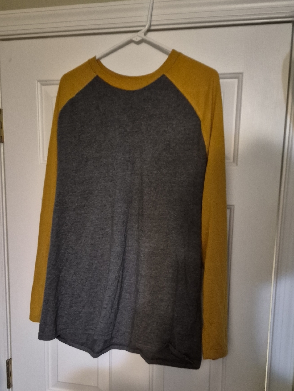 Colorblock Long Sleeve Top in Mustard and Charcoal The Shirt Is A Extra Large